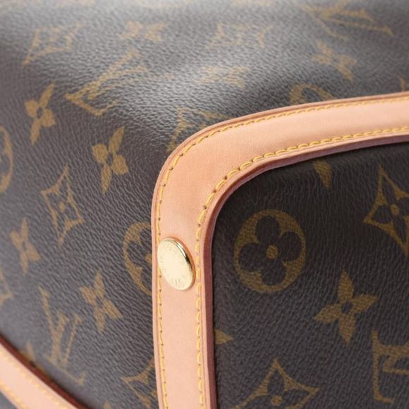 Louis Vuitton Male MM Handbag Monogram Canvas - Picture 8 of 12